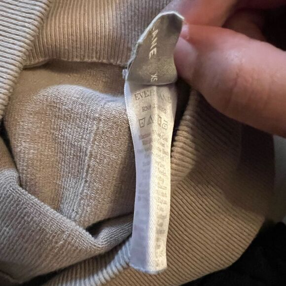 Everlane xs leggings - Picture 2 of 8